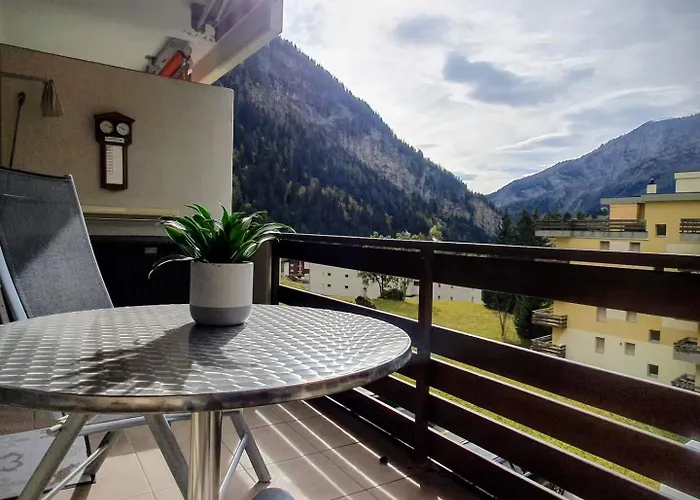 Valere Mountain * لوكباد